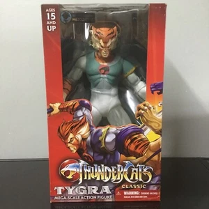 Figura de acción Mezco Toyz ThunderCats Tygra megaescala 14" 2016 exclusiva de SDCC - Imagen 1 de 8