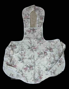 Vintage Cotton Cream With Pink Roses Floral Bib Apron Small Size - Picture 1 of 2