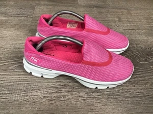 Skechers Women’s Size 6 GO Walk 3 Sporty Slip Ons Sneakers 13980 Hot Pink - Picture 1 of 12