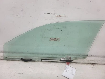 Vidrio ventana puerta pasajero delantero Toyota Corolla 2009-2013 - construido en Estados Unidos Foto 1 de 4