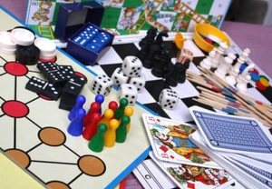 Brettspiele und Kartenspiele nach auswahl - Bild 1 von 51