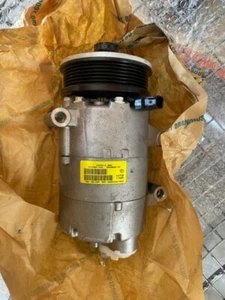 GENUINE FORD AIR CON COMPRESSOR V70 MK3 MONDEO MK4 GALAXY S-MAX 6G9119KD629KD - Picture 1 of 3