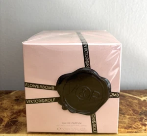 Flowerbomb by Viktor & Rolf 1.7 oz / 50ml EDP Spray Women Perfume BATCH *62S202B - Picture 1 of 4