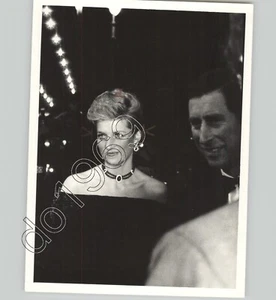 Perspectiva artística icónica princesa Diana y Carlos DE COLECCIÓN 1988 foto de prensa - Imagen 1 de 2