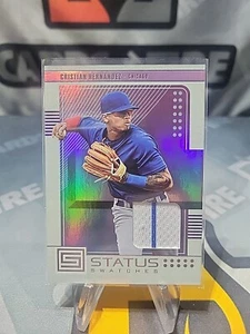 CRISTIAN HERNANDEZ 2023 CHRONICLES "STATUS SWATCHES" CUBS JERSEY PATCH RELIC RC! - Picture 1 of 2