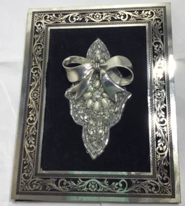 Beautifully Created Jeweled / Rhinestone Jewelry Art/ Framed Art Picture - Picture 1 of 9