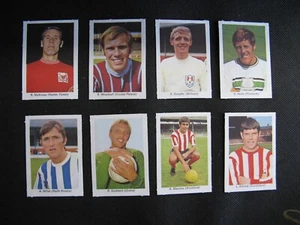 MY FAVOURITE SOCCER STARS - PRESENTED WITH SMASH (NUMBERS 25 - 32) - CIRCA 1970 - Picture 1 of 2
