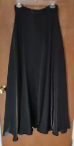 JS Collections size 8 shimmery black maxi skirt, rayon/polyester - Picture 1 of 6