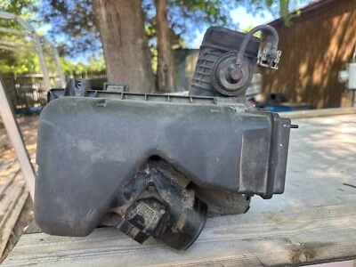 07-13 TOYOTA SIENNA RX350 HIGHLANDER OEM AIR INTAKE FILTER CLEANER BOX W/ MAF - Image 1 of 4