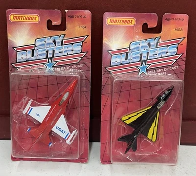 Matchbox Sky Busters F16A y MIG21 1988 de colección ¡cardado! Foto 1 de 4