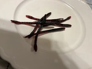 50 Count 4” Finess Worm Red bug 17.95 Free Shipping - Picture 1 of 2