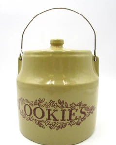 Monmouth Stoneware Vintage Tan Crock Cookie Jar Wire Bail Handle - Picture 1 of 10