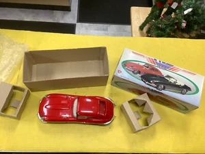Tin friction car Red Jaguar - Picture 1 of 12