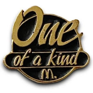 Prendedor McDonald’s único en su clase años 80 negro y oro 10K filigrana metal solapa pin - Imagen 1 de 4