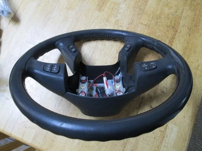 Volante Hummer H2 2003-2008 cuero negro con botón de interruptor OEM Foto 1 de 4