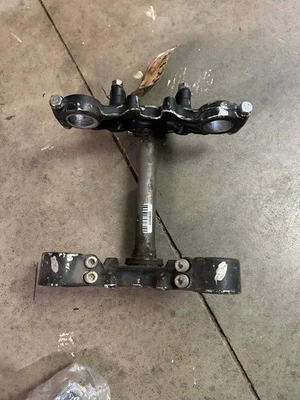 Yamaha MX 125 175 YZ 1974 1975 abrazaderas triples soportes de barra potencia de dirección Foto 1 de 2