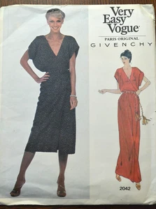 Easy Vogue Paris Original 2042 GIVENCHY Misses Kleider Schnittmuster 14 UNGESCHNITTEN - Bild 1 von 3