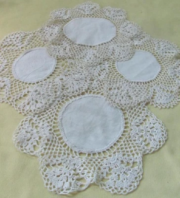 4 guardanapos vintage de malha finamente feitos à mão com centros de linho - Imagem 1 de 3