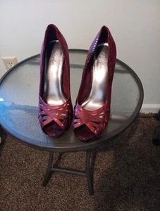 womens high heels size 8.5 preowned women - Picture 1 of 6