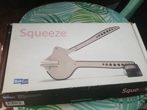 QuicKutz Squeeze Die Cutting Crafts Scrapbooking Tool - Picture 1 of 7
