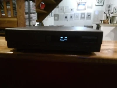 LUXMANN DIGITAL-TUNER - T 006 + Gratis 1 Antenne mit Verstärker von König! Text! - Bild 1 von 4