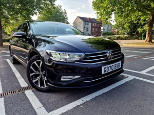 VW Passat SEL 2.0tdi Manual 2021 - Picture 1 of 16