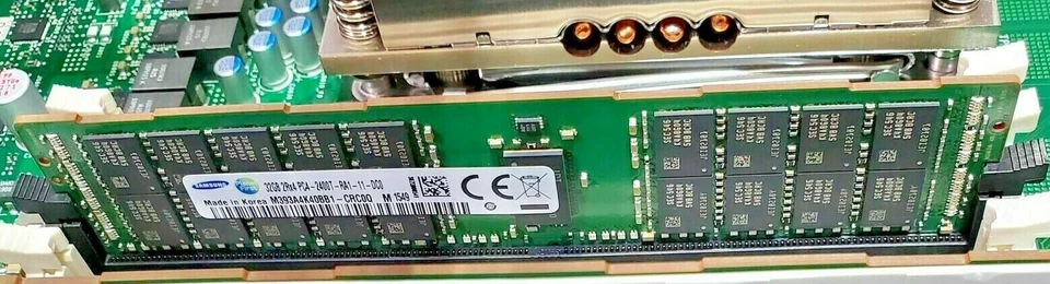 Oracle X6-2 64GB (2 x 32GB) 7310210 DDR4 PC4-2400T M393A4K40BB1-CRC0Q MEMORY - Image 1 of 3