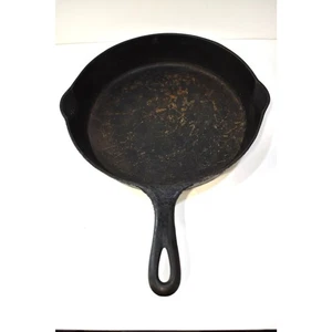 GRISWOLD Frying Pan #8 Antique Large Logo Block Skillet Cast Iron Erie, PA Worn - Picture 1 of 15