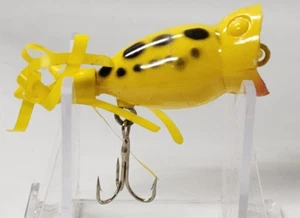 Leurre de pêche à crochet unique jaune avec taches noires type popper sans marque - Photo 1/8