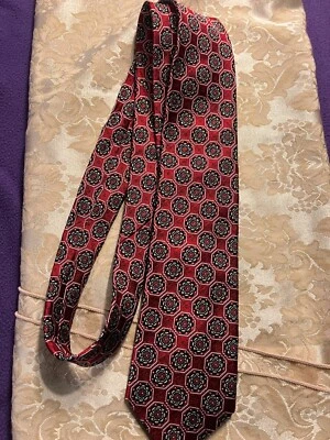 Corbata de seda para hombre Bruno Piatelli geométrica roja y negra  Foto 1 de 3