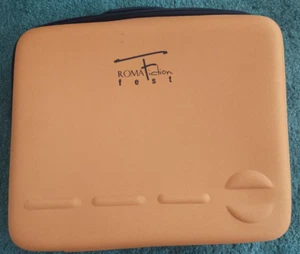 ROMA FICTION FEST ORANGE HARDSHELL LAPTOP CASE PROMO GIFT FOR ANNUAL FESTIVAL - Photo 1/4