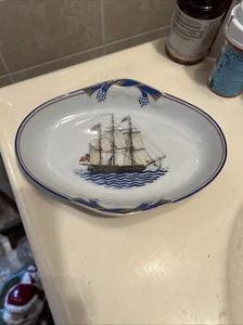 MOTTAHEDEH OUR MARITIME HERITAGE AMERICAN FRIGATE “CHESAPEAK” TRAY DISH BOWL - Picture 1 of 7