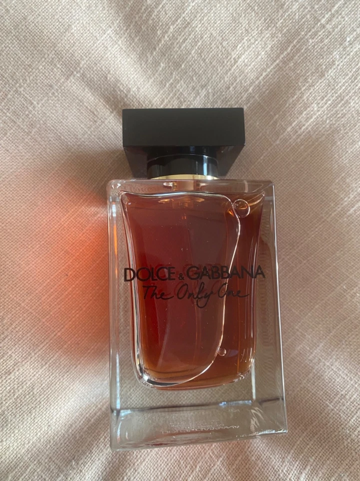 women's perfume only - Image 1 of 1