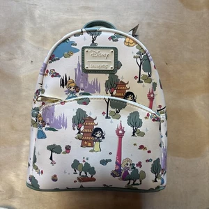 Loungefly Disney Princess Landscape Mini Rucksack - BoxLunch Exclusive - Bild 1 von 12