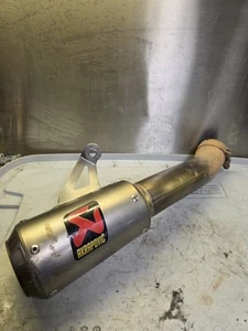17 - 24 2021 Honda CBR1000RR slip on muffler Akrapovic - Picture 1 of 5