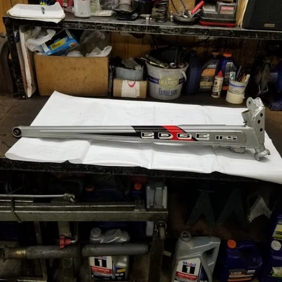 2002-2004 Polaris Pro X X2 XR 440 600 700 800 grey right trailing arm 1821148 - Image 1 of 4