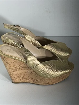 Jessica Simpson JS-LANDII GOLD MTLC MINI SNK PT 8,5 M Foto 1 de 4