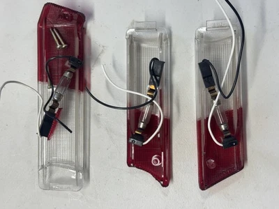 SAAB 9000 DOOR COURTESY LIGHT LENS LAMP's 3pieces! both rear and front left USED - Image 1 of 4