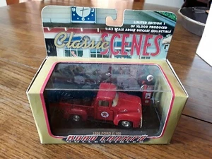 CLASSIC Scenes ROAD CHAMPS 1956 FORD F-100 TEXACO 1:43 - Picture 1 of 2