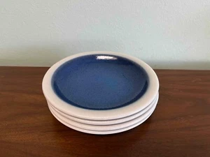 Set of 4 Vintage Heath Ceramics Blue Moonstone and White Rimmed Plates - Picture 1 of 10