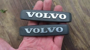 VOLVO 940 960 S70 V70 C70 V70XC SIDE FENDER EMBLEM LOGO BADGE PAIR (2) plastic - Picture 1 of 6