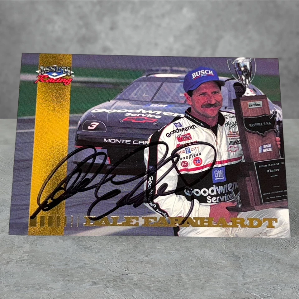 Dale Earnhardt NASCAR HOFer autographed card VINTAGE 1995 CLASSIC ASSETS #29 - Image 1 of 1