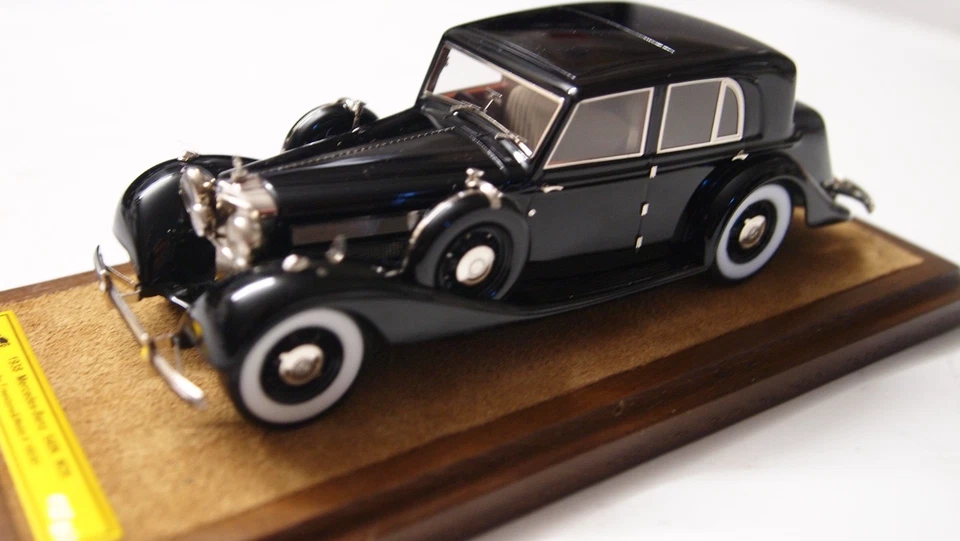 Mercedes Benz  540 K  W29  1938 by Freestone & Webb von EMC - Bild 1 von 4