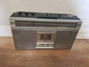 Sharp GF-6060 Stereo Radio Recorder DEFEKT!!! - Bild 1 von 5