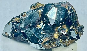 EMATITE in cristalli, lucentissima, Isola d'ELba - Foto 1 di 5