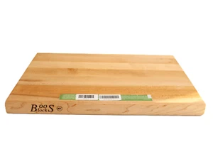 John Boos Maple Wood Edge Grain Reversible Cutting Board 18 x 12 x 1.5 - Picture 1 of 4