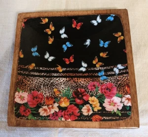 Johnny Was "Sandra" Lacquered Wood Trinket Dish Tray with Butterflies & Flowers - Picture 1 of 2