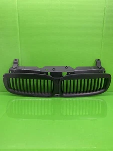 Front Kidney Grille Black BMW E65, 7 Series"2002 2003 2004 2005" 745i, 745Li - Picture 1 of 11