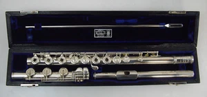 WILLIAM S. HAYNES HANDMADE FLUTE OPEN HOLE S.T.H. INLINE G B FOOT JOINT NEW PADS - Picture 1 of 14