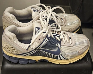 Nike Zoom Vomero 5 (Größe 45.5/ US 11.5) - Bild 1 von 5